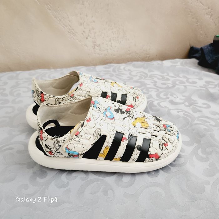 Сандали Адидас страхотни