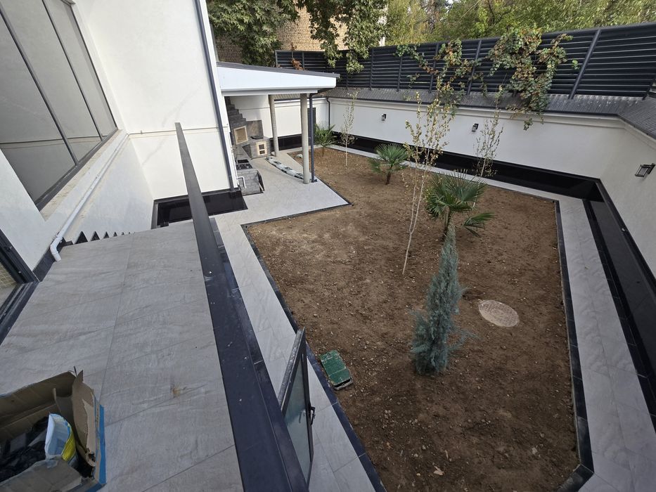 Продаётся евро дом, 5 соток, 450 кв.м, IT park