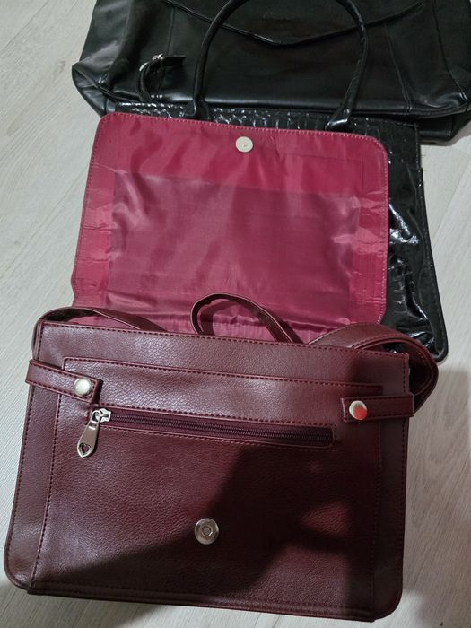 Лот от чанти Oriflame,Valentino