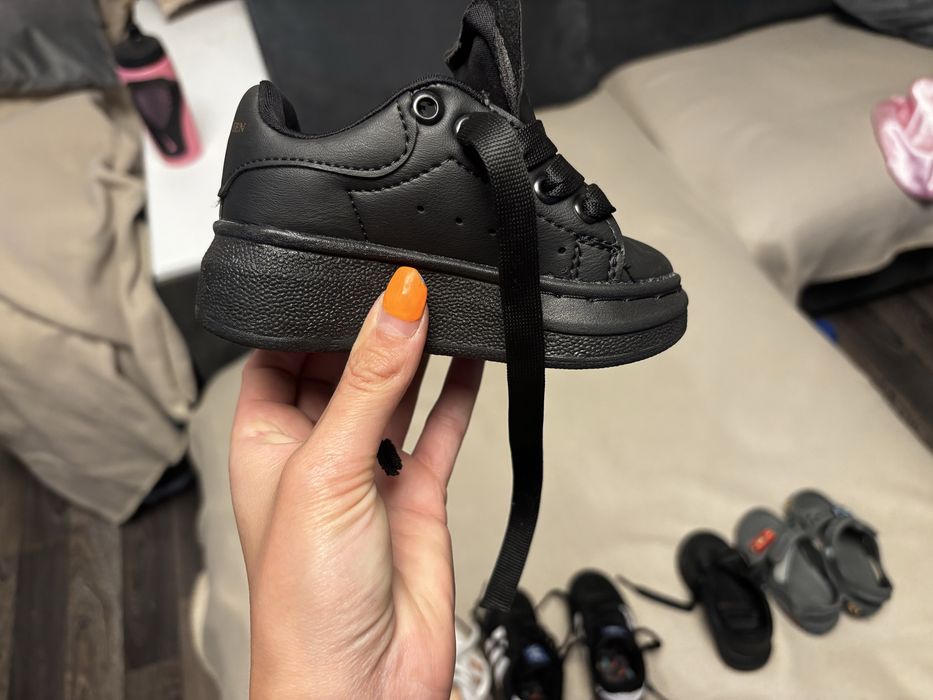 Детски обувки 10€