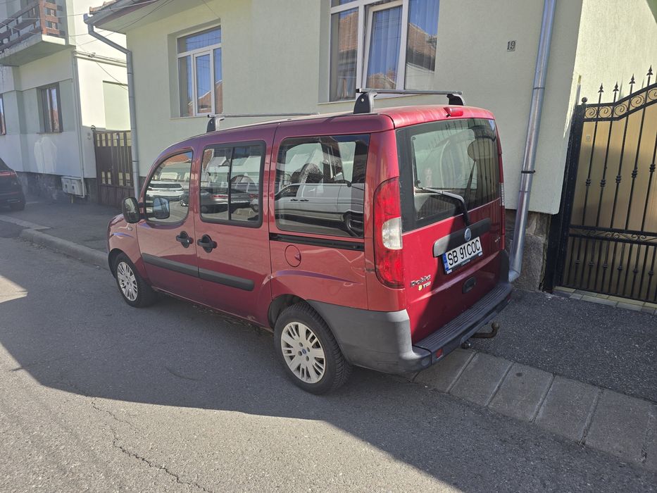 FIAT Doblo 1.9 CDTI  5 locuri