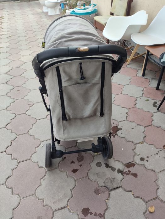 Продам детскую коляску