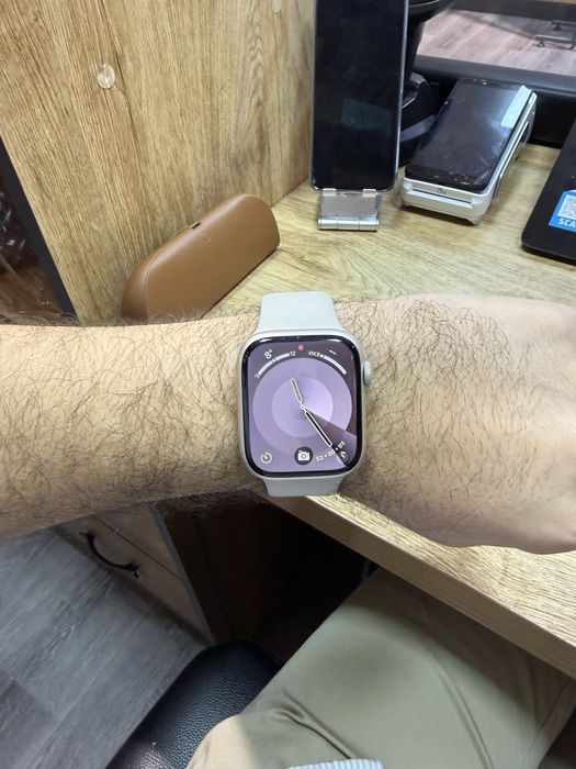 apple watch 8 45mm batareya 100%