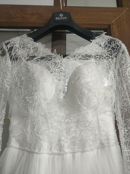 Продам красивое свадебное платье