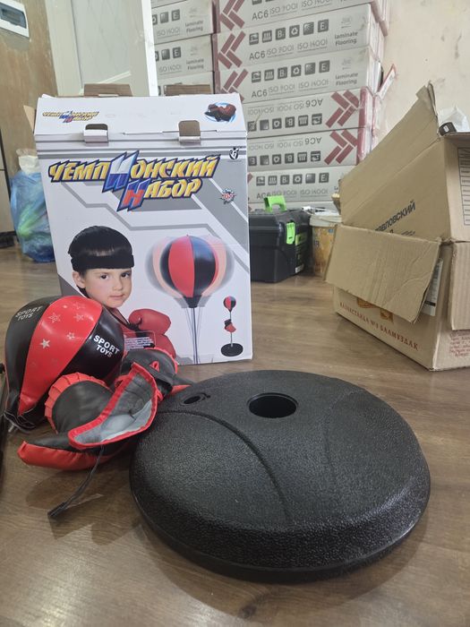 Продам набор чемпиона для бокса