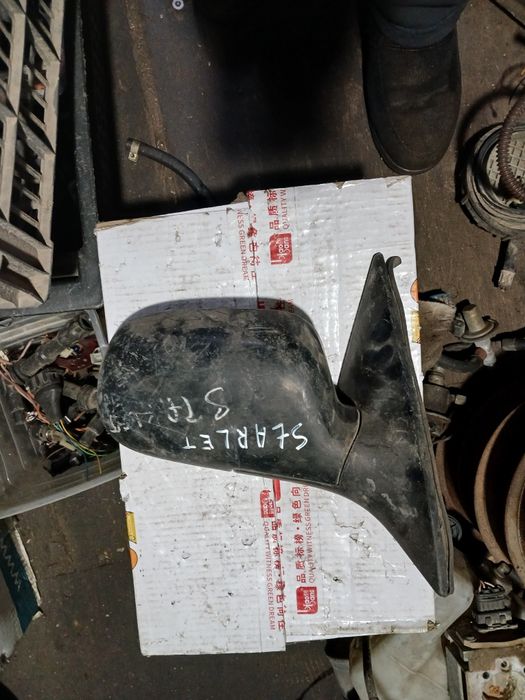 Зеркало Тоета Старлет