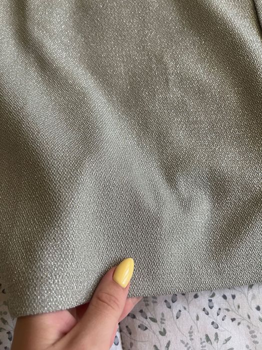 Лъскава рокля H&M