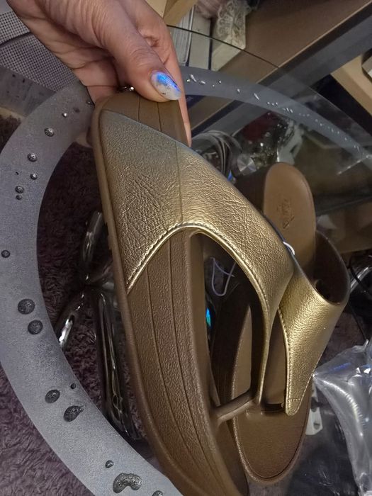 Șlapi eleganti femei