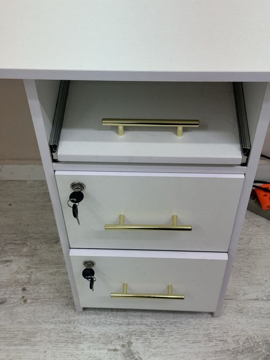 Зеркало шкаф тумбы