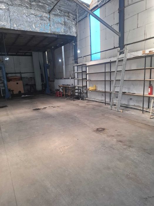 Inchiriez hala pentru service auto Bacau