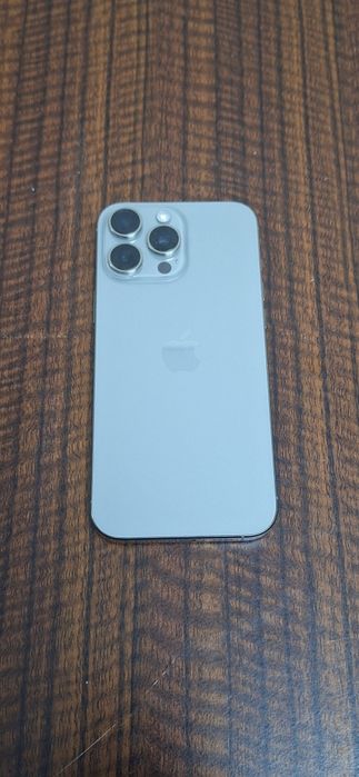Продам IPhone 16 Pro Max в идеале