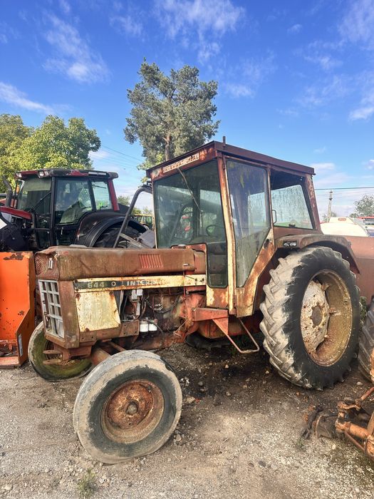 Dezmembrez Case International 745xl,644,744,844,533