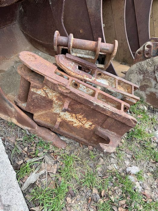 Cupa taluz, cupla prindere rapida excavator,Volvo,Cat, JCB