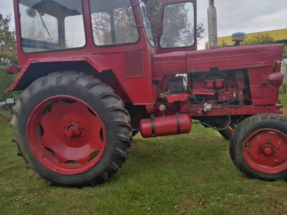 Tractor UTB 650 gata de lucru