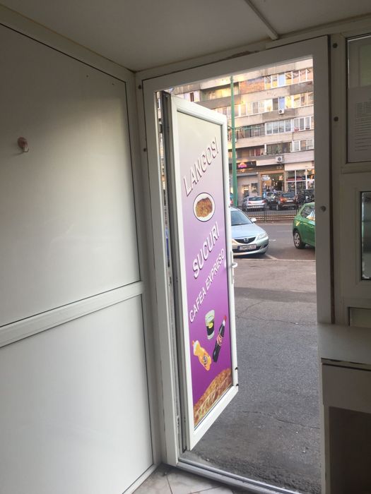 Spatiu comercial