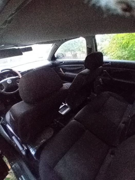 vand passat b5 2005 pentru dezmembrari sau intreg