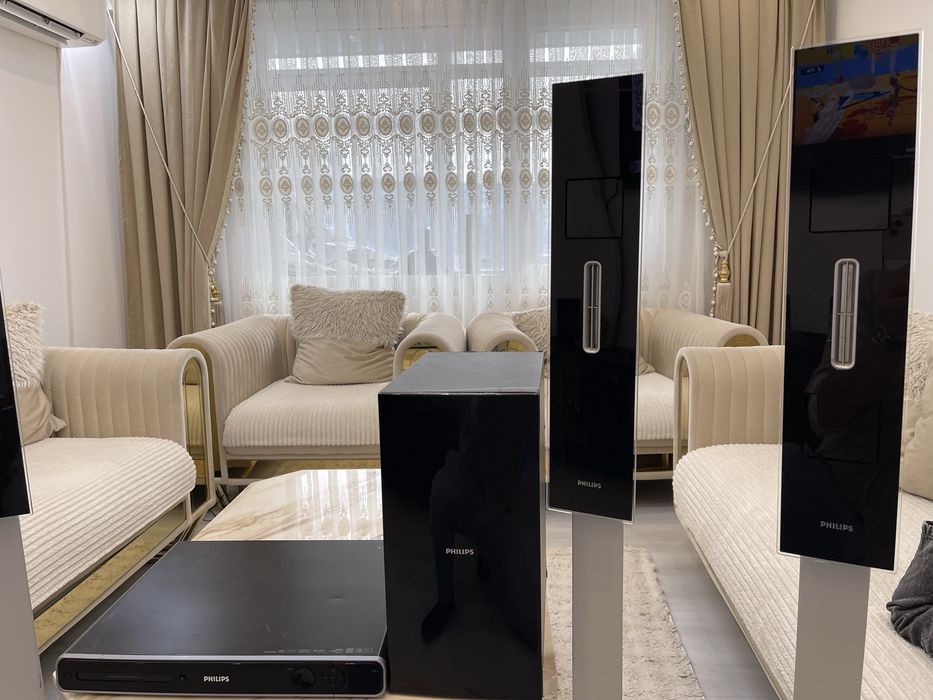 Домашно кино PHILIPS керамични колони