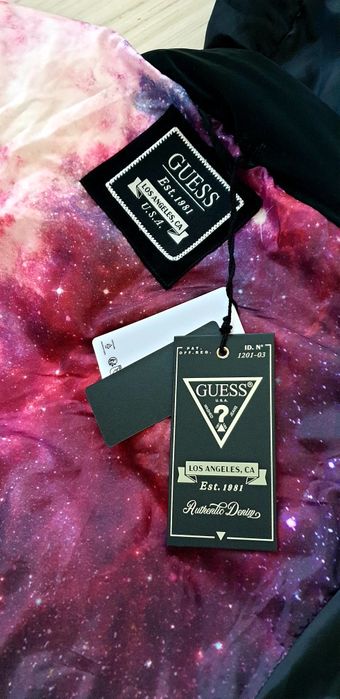 Guess Mens Down  48 / M  НОВО! ОРИГИНАЛ Мъжко Зимно пухено Яке - Парка