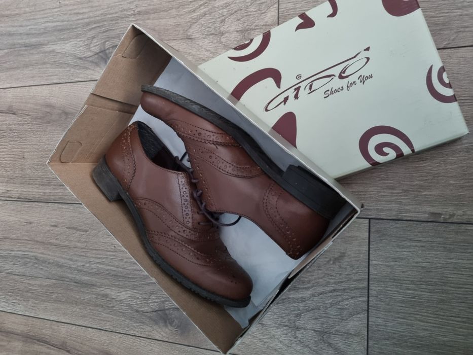 Дамски оксфордки GIDO