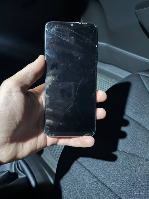 Vivo Y53S 8/128gb sotiladi iPhone Redmi Samsung