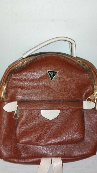 Дамски чанти,,Тип Раница,,