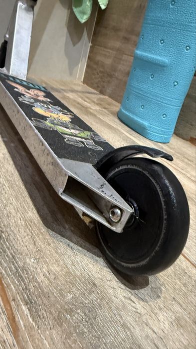 Самокат Limit трюковой