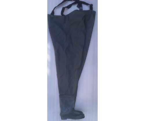 Гащеризон Nylon/PVC – водоустойчив и удобен