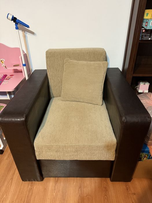 Canapea extensibila si fotolii