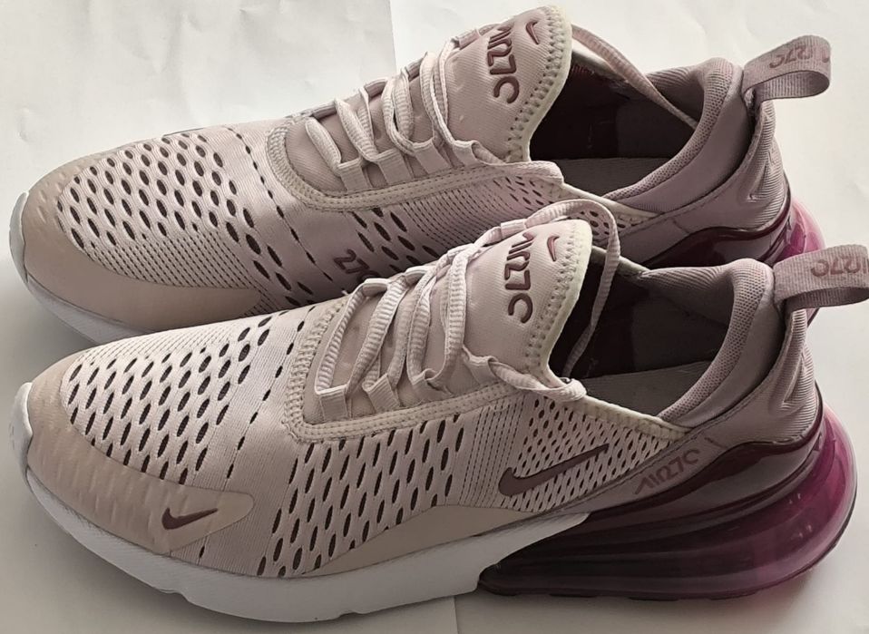 Nike Air Max 270 ca noi marimea 40 ORIGINALI