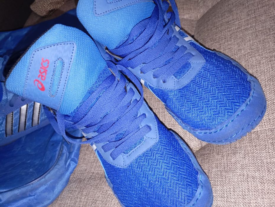 Продам берцы в отличном состоянии