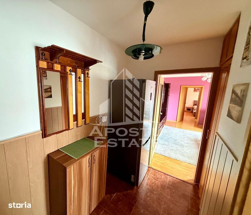 Apartament cu 2 camere de inchiriat centrala proprie, zona Girocului