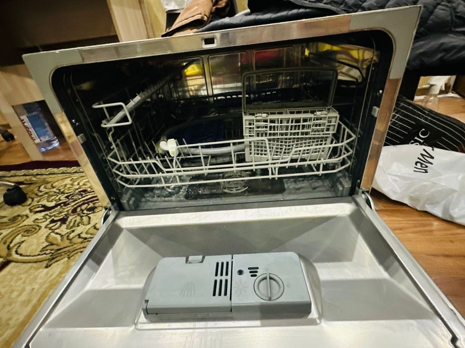 Мультиварка Redmond