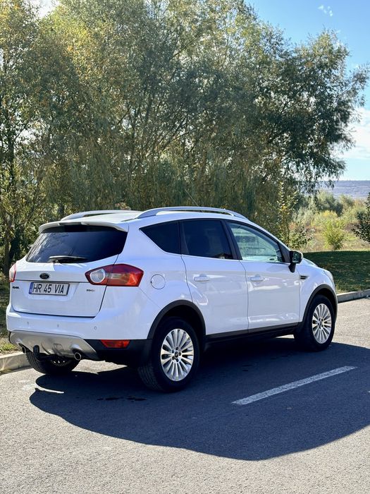 FORD Kuga 2010 — imagine 2