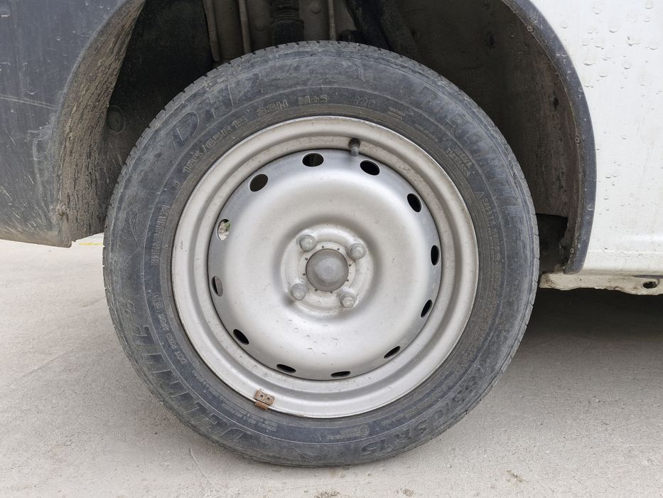 185/65R15 Шины 4шт