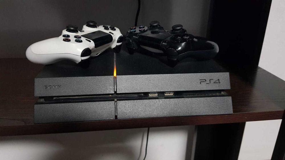 PlayStation 5 (PS5), PlayStation 4 (PS4)