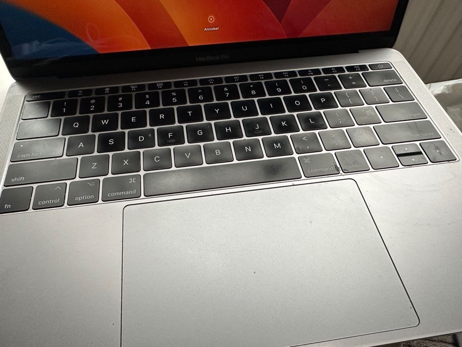 MacBook Pro end 2017,SPACE GREY