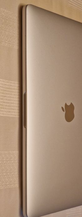 Apple Macbook Pro 13 M1 16gb ram 256 storage laptop