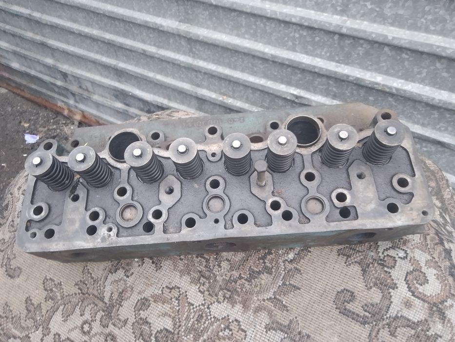 Продам головку на трактор МТЗ