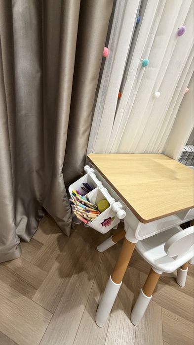 детский стол со стульями