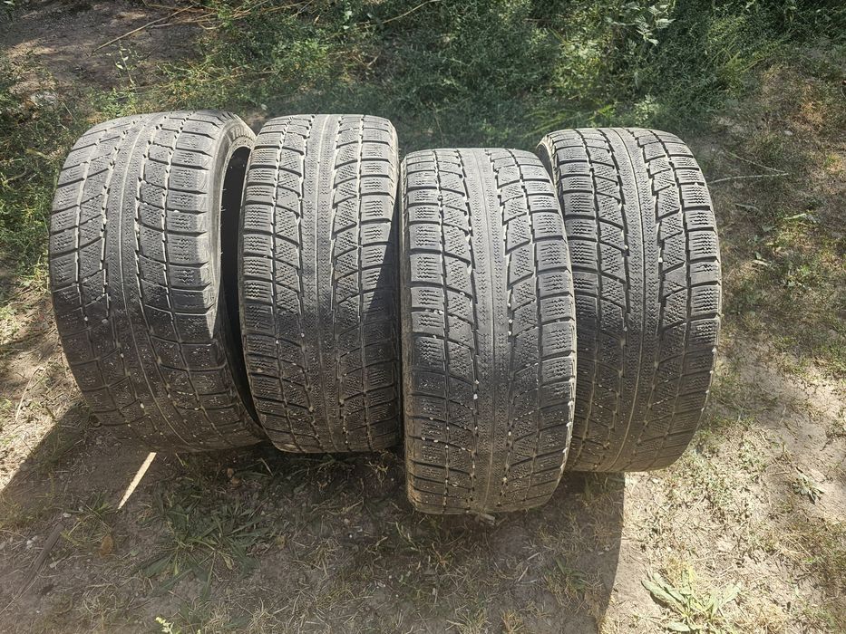 Комплект из 4 шин Triangle 225/45 R17