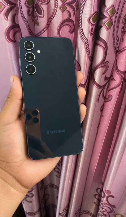 Samsung A55 5G  8/256  e-sim