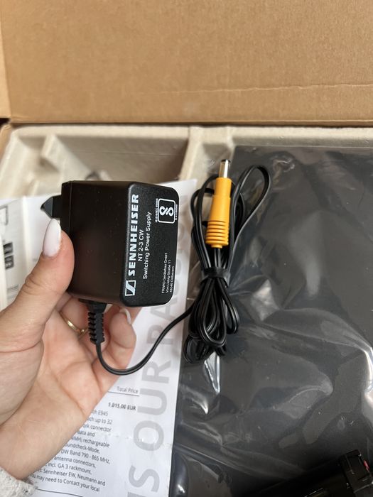 Microfon Sennheiser ew500 g4 945 Wireless la cutie