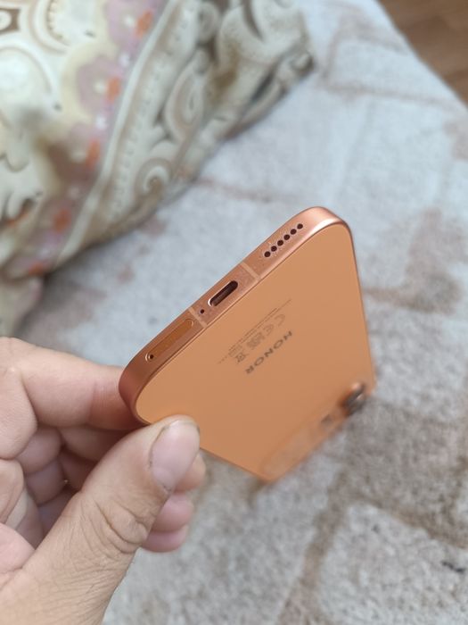 Продам ,Honor 600