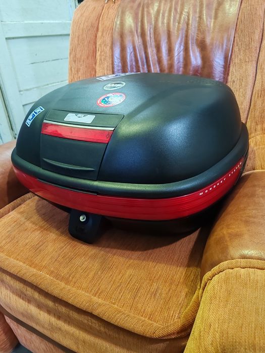 Suport si topcase GIVI Monokey system