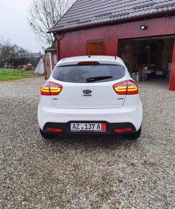 KIA Rio 2013 — imagine 3