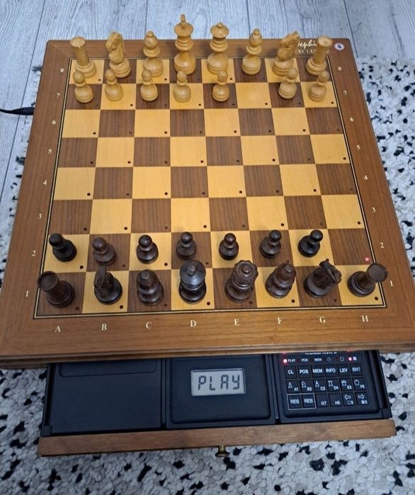 Sah profesional Mephisto