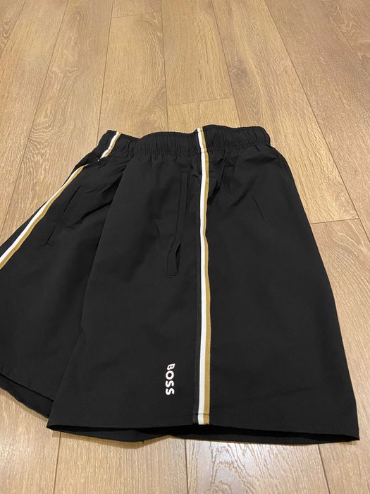 Оригинални плувни шорти HUGO BOSS Iconic , размери: S, M, L, XL и XXL