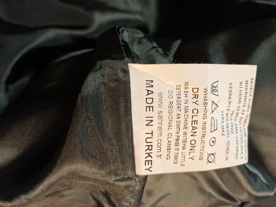 Желетка женская длинная мягкая ,легкая