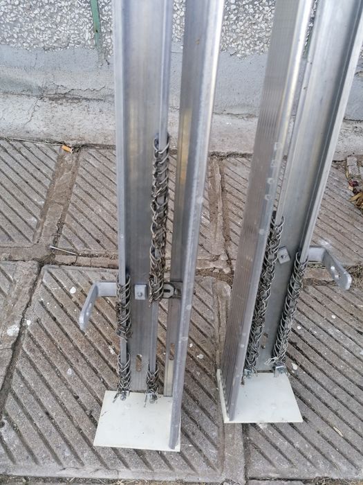 Алуминиеви курнизи