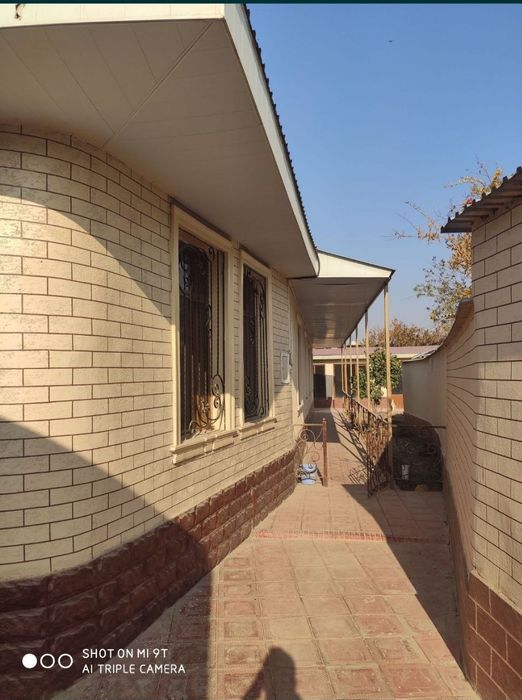 Yangi yo'lda sotiladigan hovli joy bor